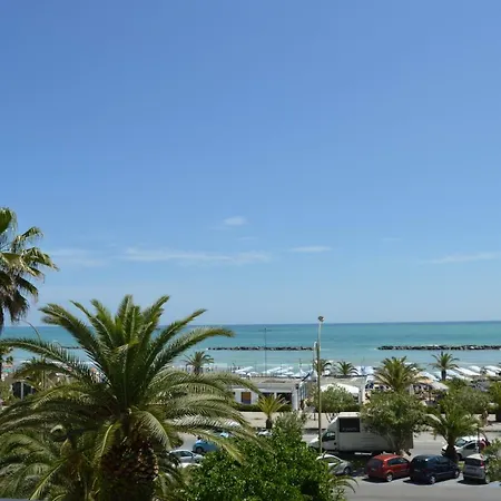 Appartement Kimberly House à San Benedetto del Tronto Extérieur photo