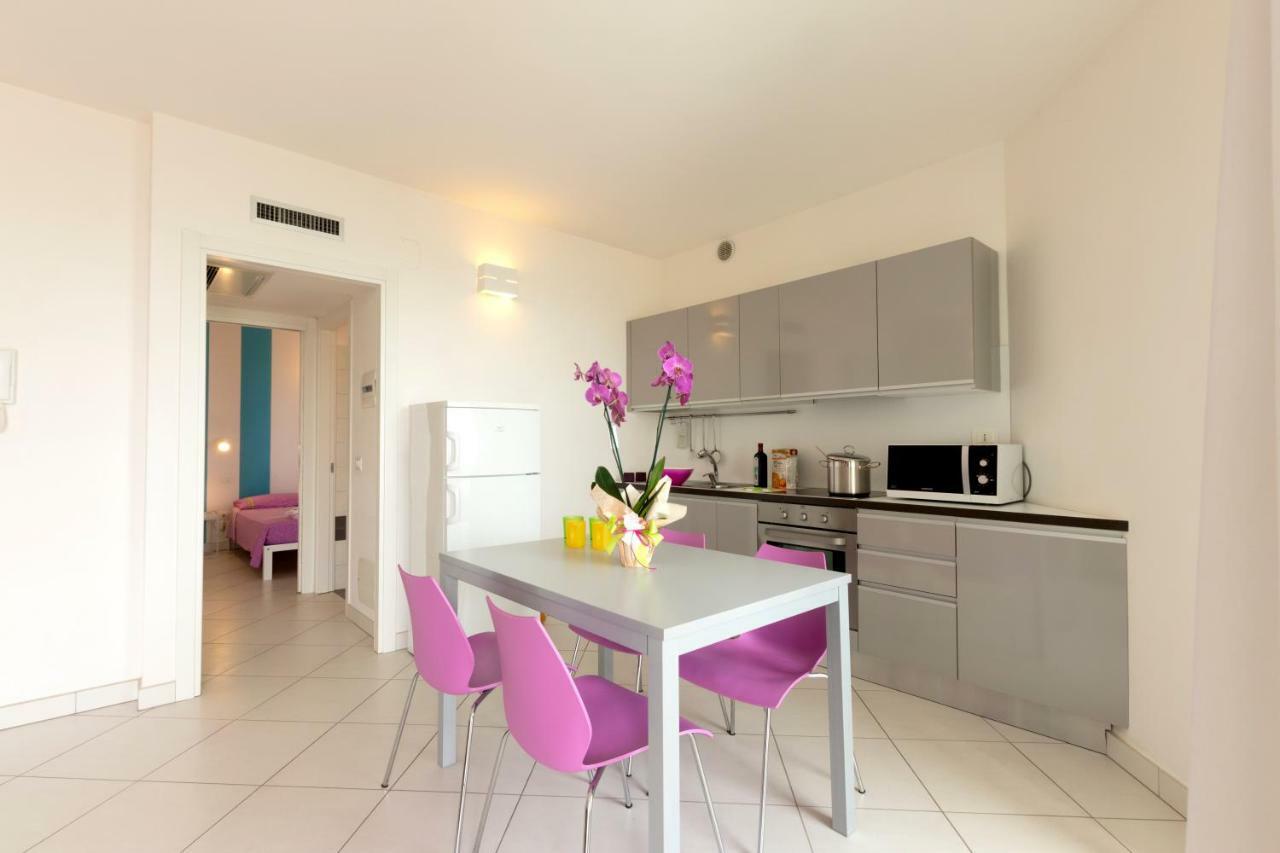 Kimberly House Apartment *